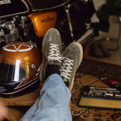 Olive Turbulence Light Gum